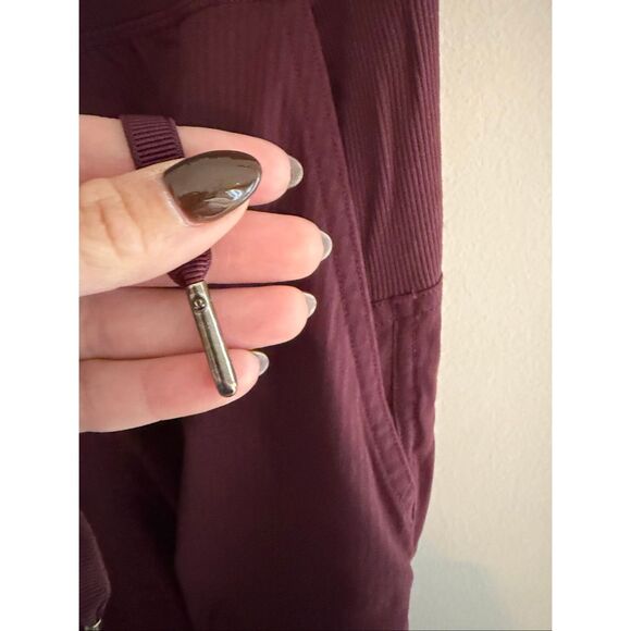 Lululemon Dance Studio Jogger Pants Women’s Size 6 Casual Burgundy - Picture 8 of 10